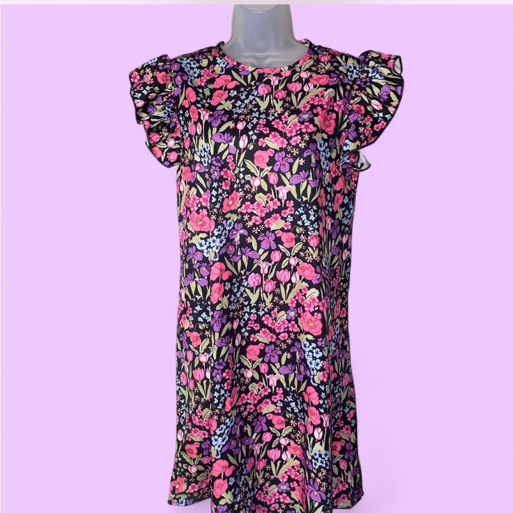 New Floral flutter sleeve Dress M